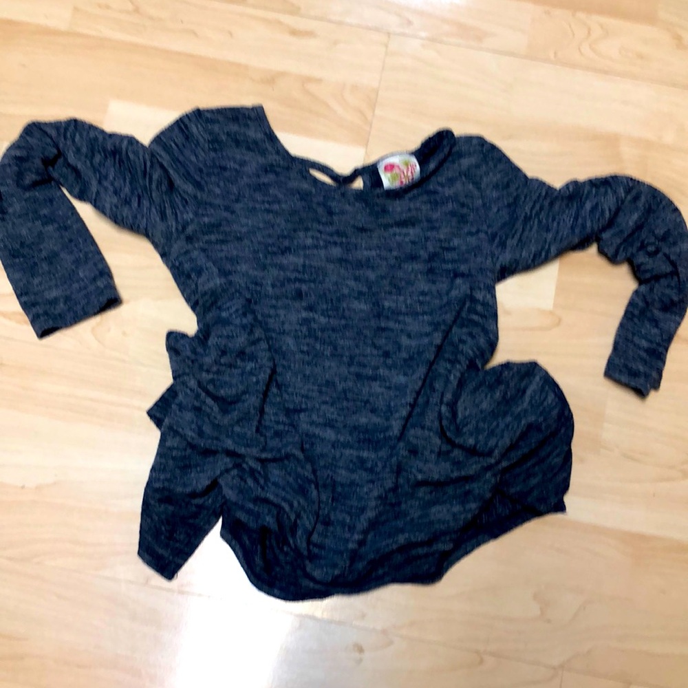 Blue long sleeve shirt